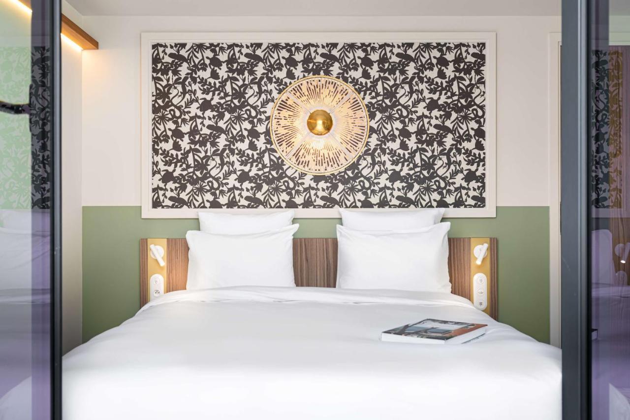 Hotel Yac Paris Clichy, A Member Of Radisson Individuals Exterior photo