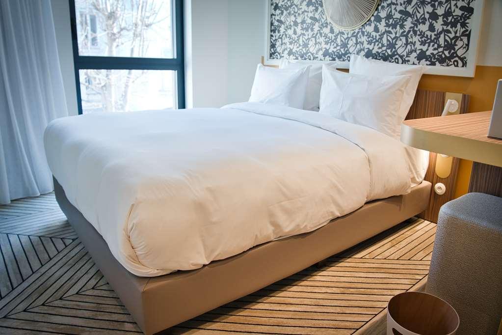 Hotel Yac Paris Clichy, A Member Of Radisson Individuals Room photo